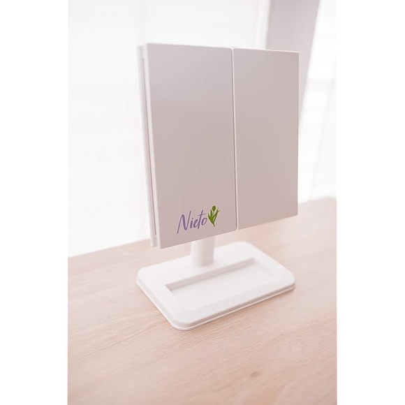 NEW PROFESSIONAL LARGE VANITY MIRROR WITH LIGHTS - Picture 5 of 15